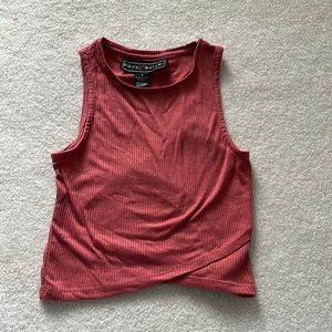 Cropped tank